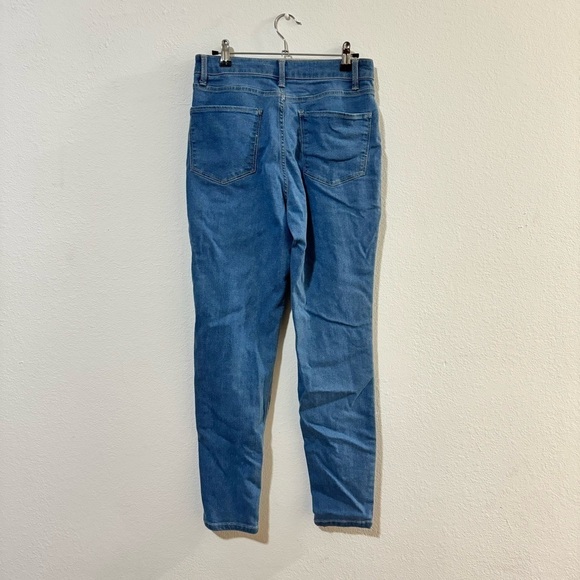 Skinny Stretch Jeans - Picture 8 of 11